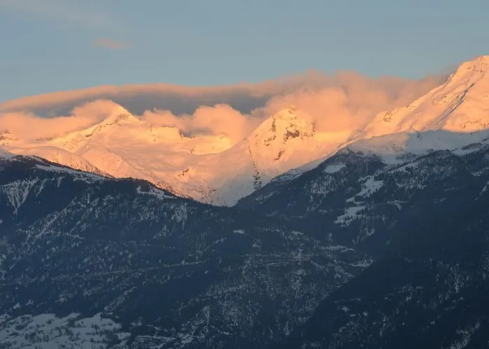 Chalet An Sonniger Aussichtsreicher Lage